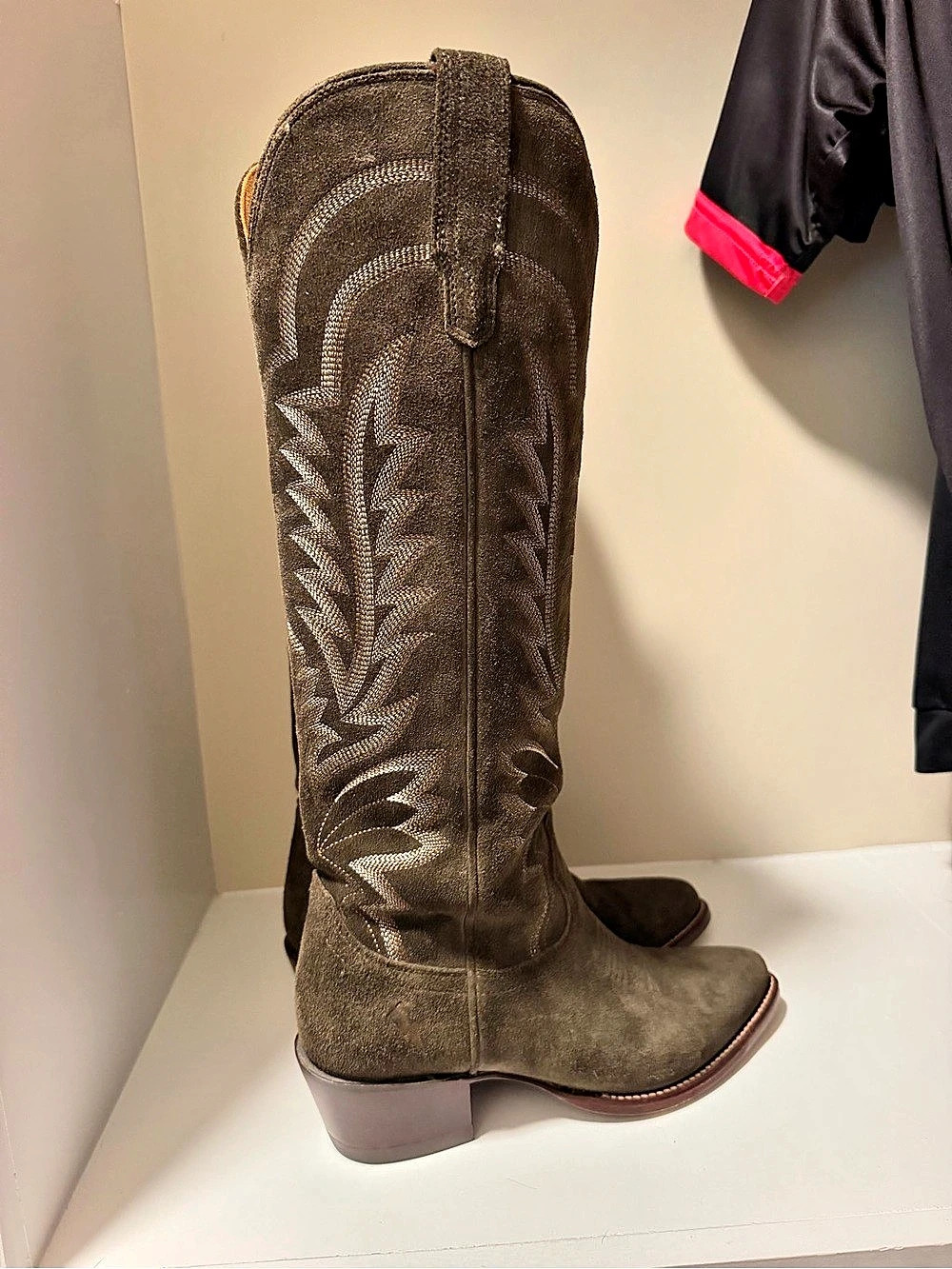 Tecovas olive green suede Abby boots